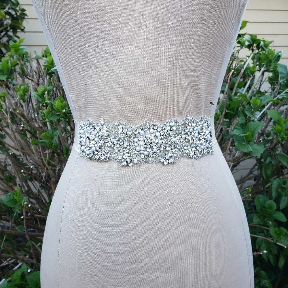 Sparkling Bridal Ribbon Belt